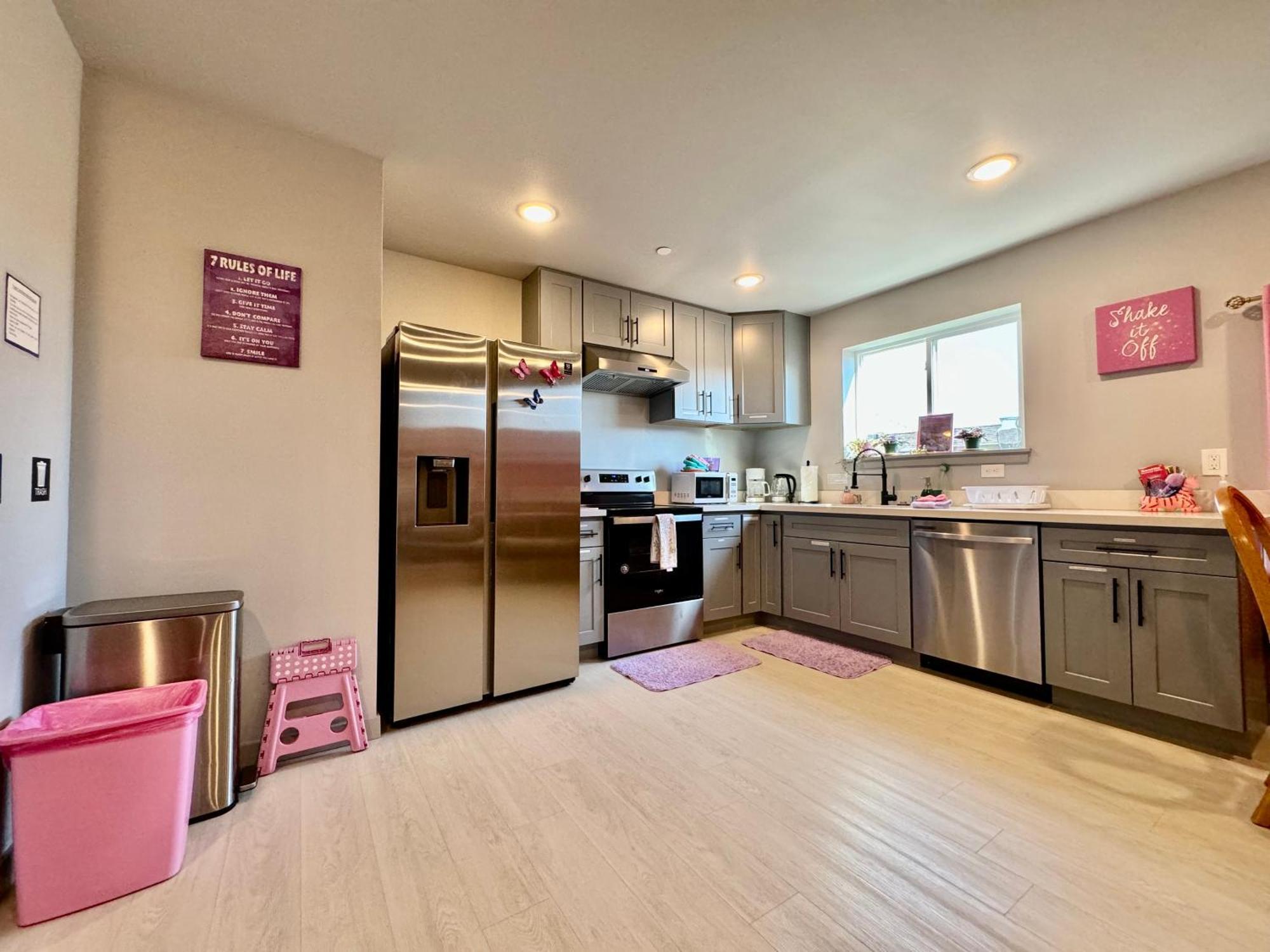 1 Bd Apt With 2 Extra Sofa Beds 13 Mins To Seatac Airport Seattle Zewnętrze zdjęcie