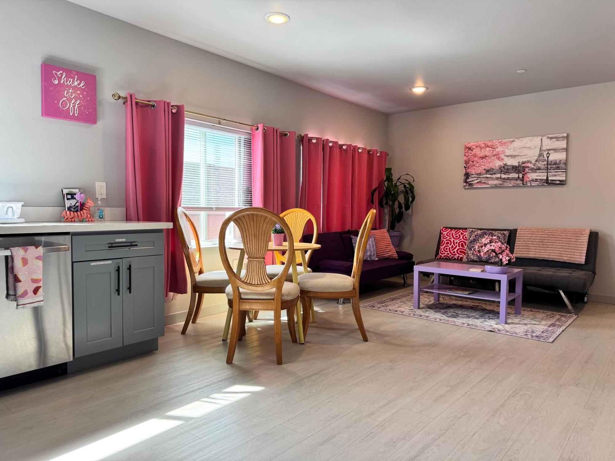 1 Bd Apt With 2 Extra Sofa Beds 13 Mins To Seatac Airport Seattle Zewnętrze zdjęcie